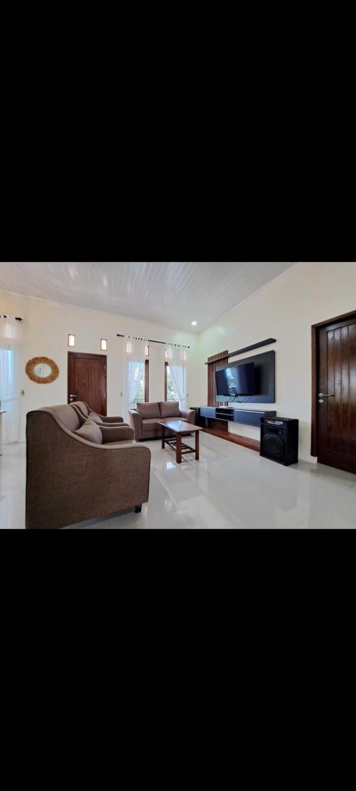 Villa Junior Family سيساروا المظهر الخارجي الصورة